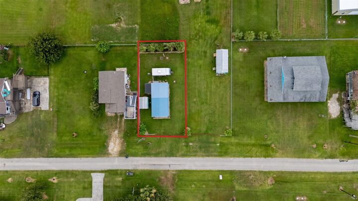 Property Photo:  1061 East Road  TX 77650 