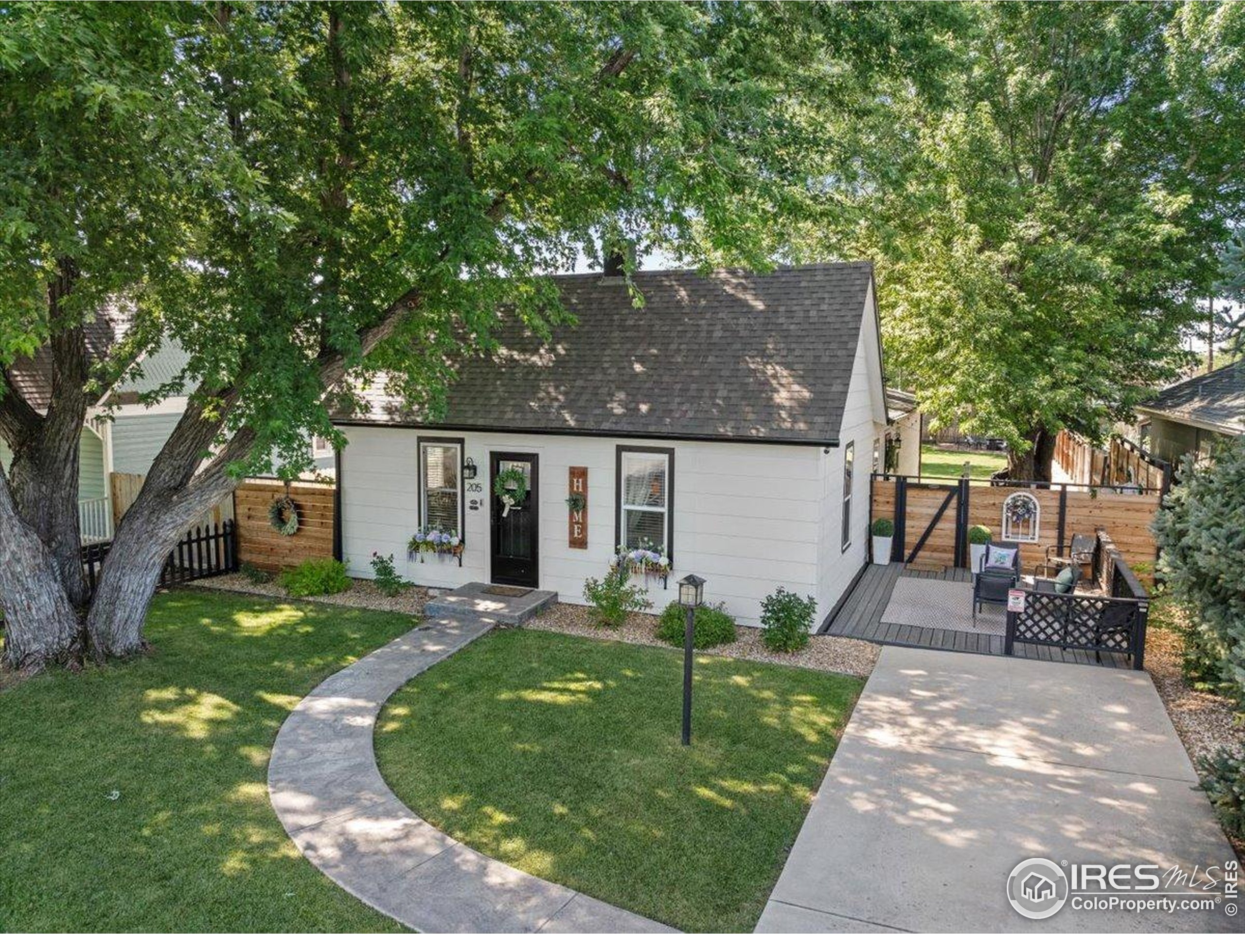 Property Photo: 205 Locust St CO 80550
