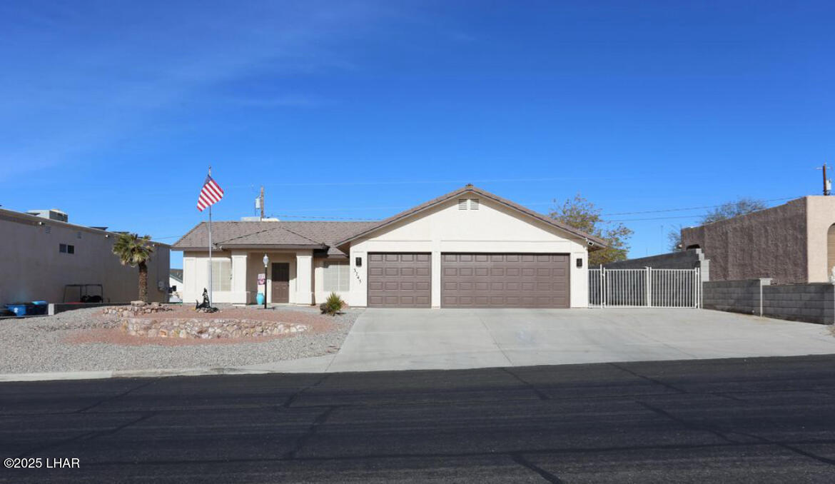 Property Photo:  3745 Totem Dr  AZ 86406 