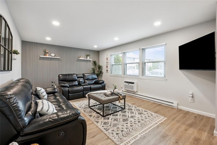 Property Photo:  508 Bedford Avenue 3  NY 11710 
