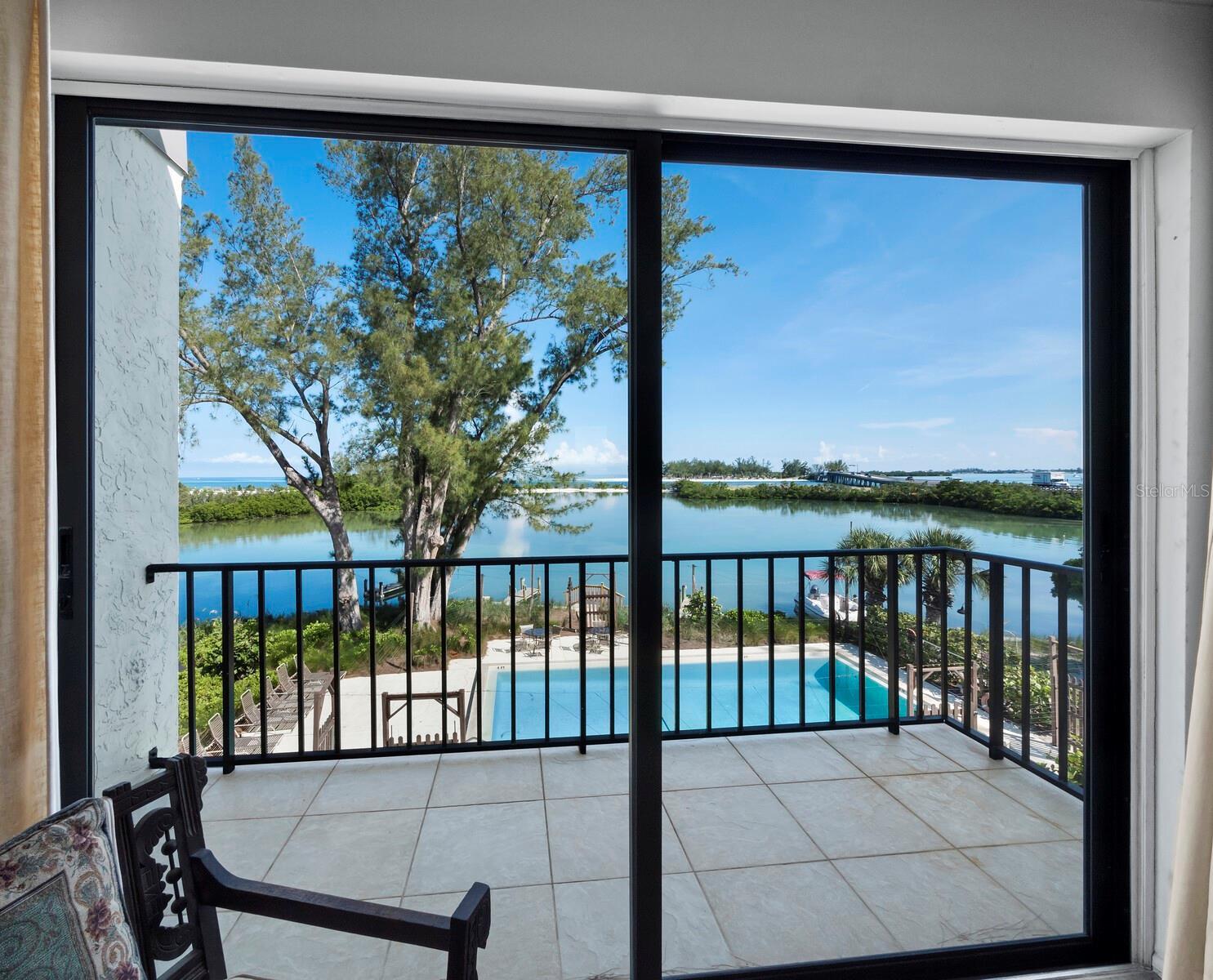 490 N Shore Road 6  Longboat Key FL 34228 photo