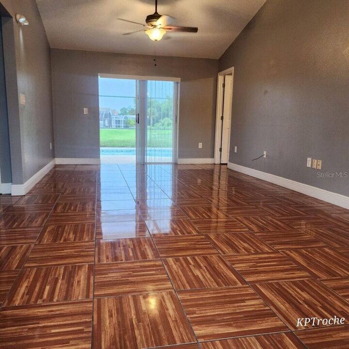 Property Photo:  523 Eagle Pointe N  FL 34746 