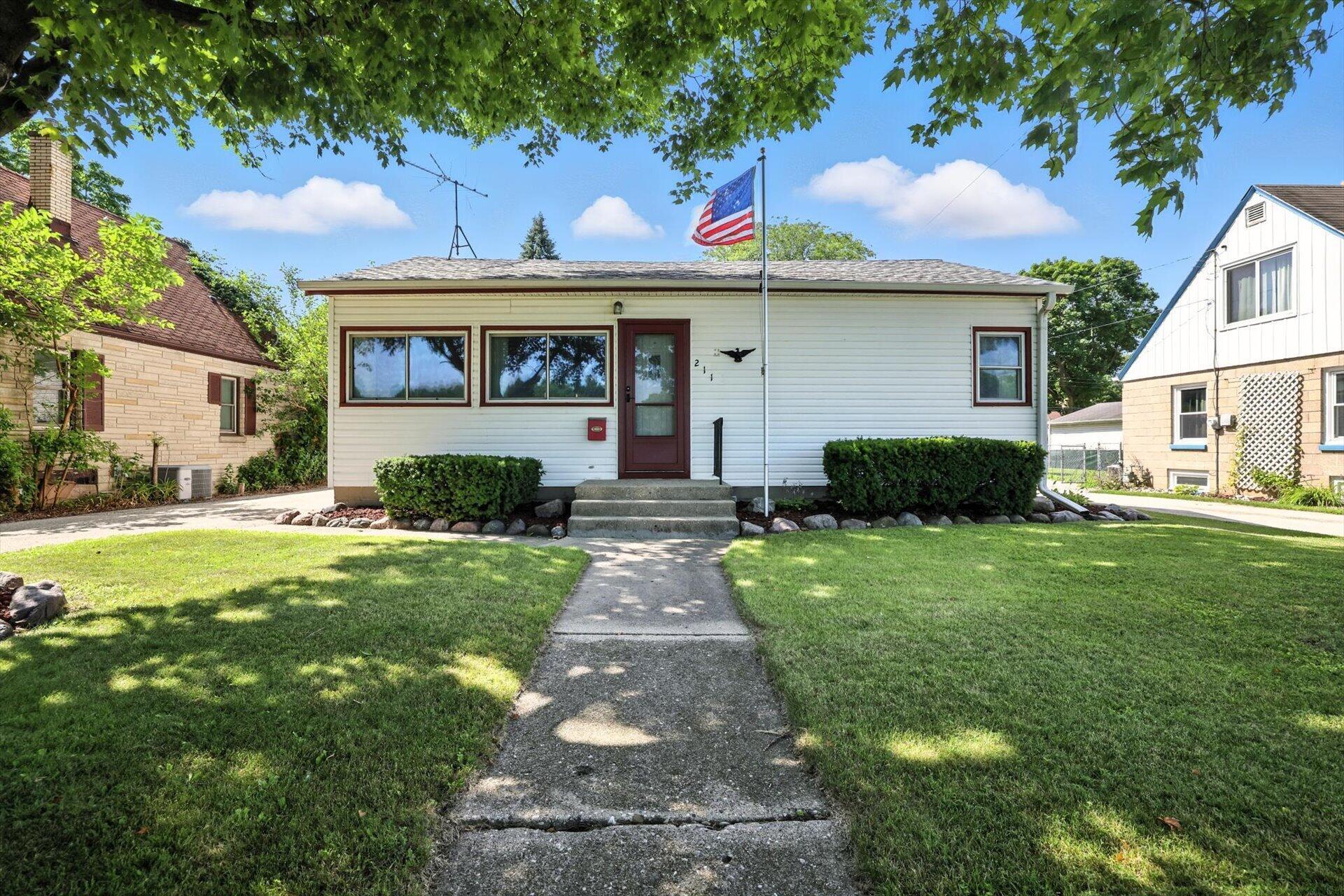 Property Photo: 211 Coolidge Ave WI 53186