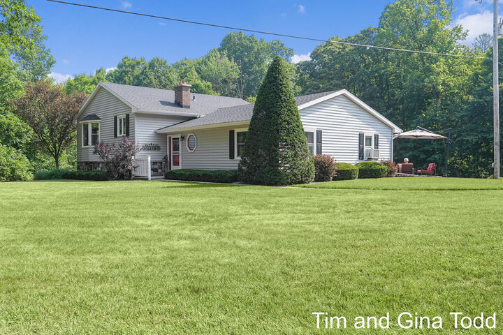 Property Photo:  2465 Wiersma Street NE  MI 49319 
