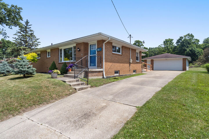 Property Photo:  843 N State Street  MI 49202 