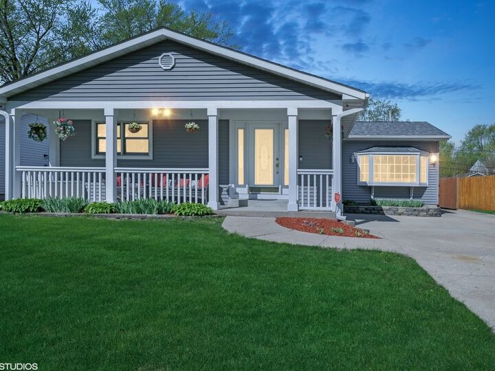 1713 Meadow Lane  McHenry IL 60050 photo
