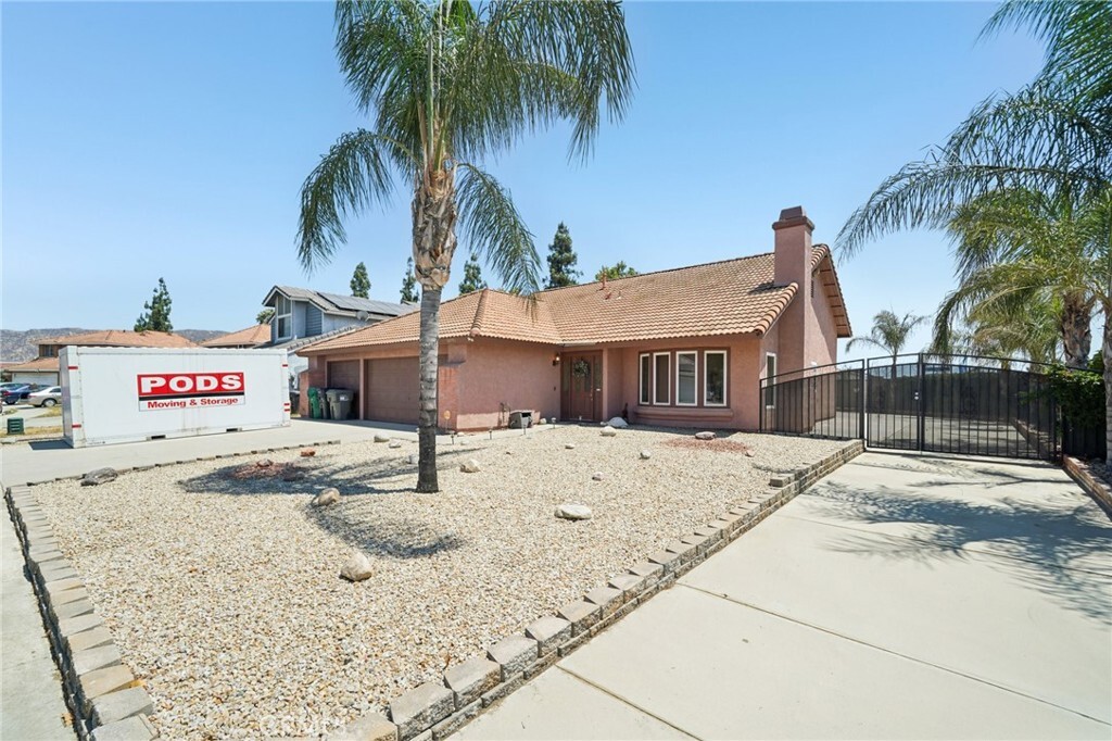Property Photo: 24915 Highwood Street CA 92551