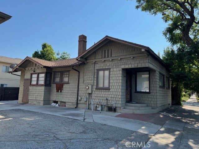 Property Photo: 408 E Del Mar Boulevard CA 91101