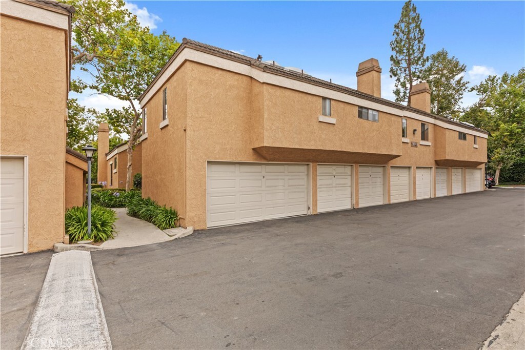 Property Photo:  16962 Westwood Lane 19  CA 92647 