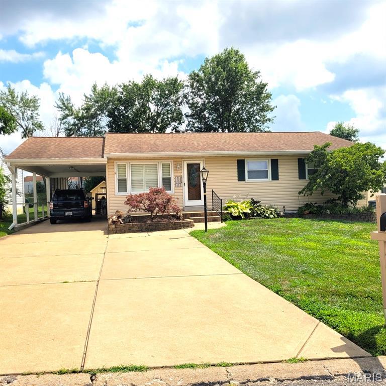 Property Photo: 11128 Pine Forest Drive MO 63126