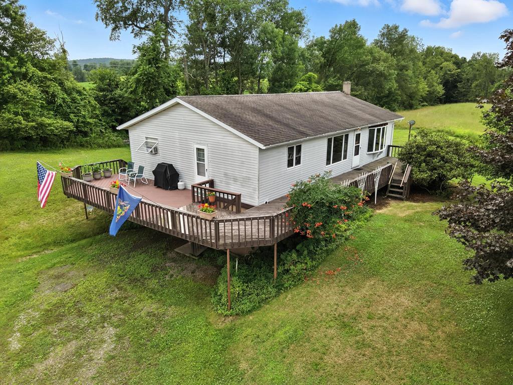 3847 Wilmot Road  Wyalusing PA 18853 photo