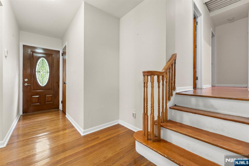 Property Photo:  57 Rosemont Terrace  NJ 07052 