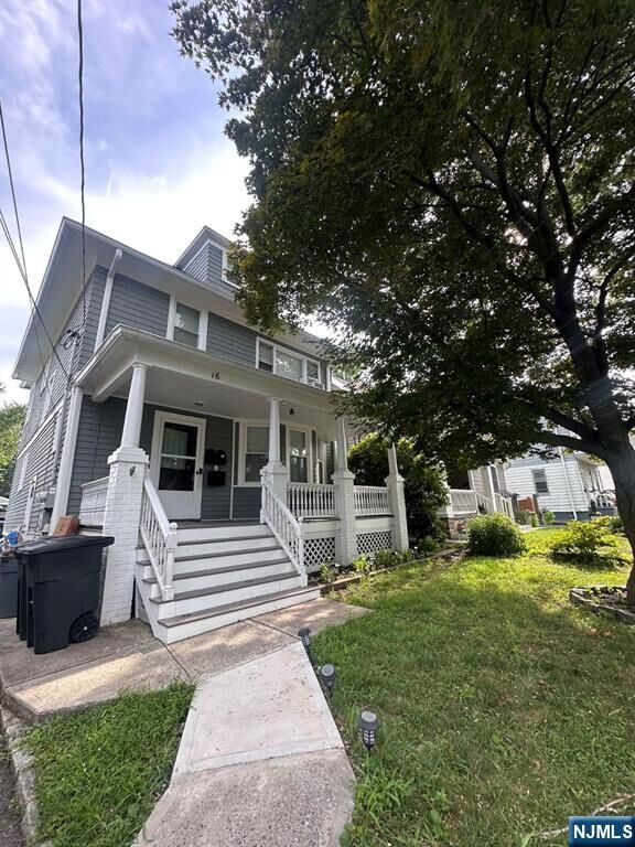 Property Photo:  16 New Street 2  NJ 07003 