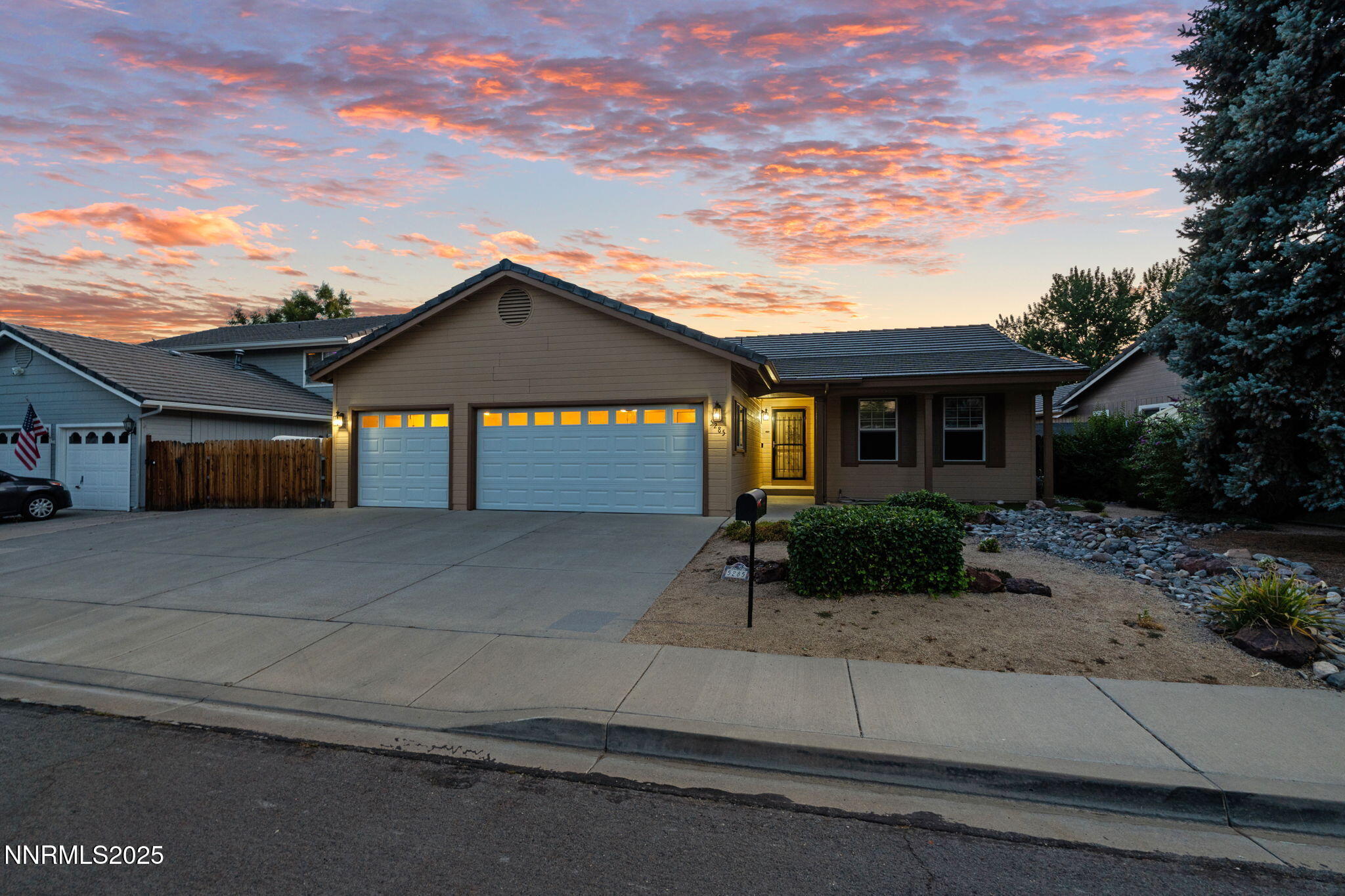 5285 Canyon View Drive  Sparks NV 89436 photo