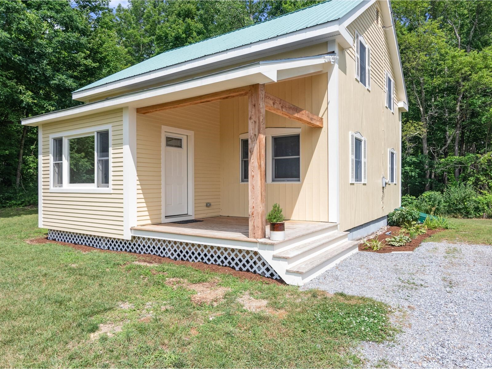 Property Photo: 526 Hardscrabble Road VT 05445