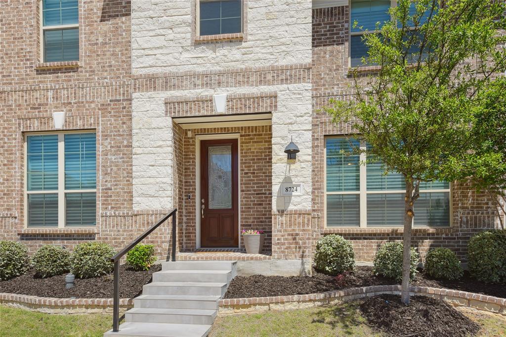 Property Photo: 8724 Fairway Lane TX 75070