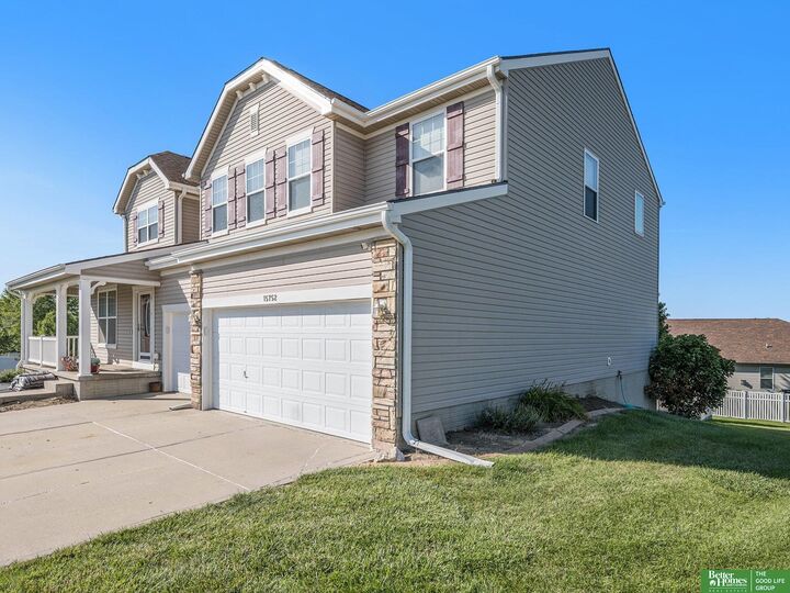 Property Photo: 15752 Howell Circle NE 68007