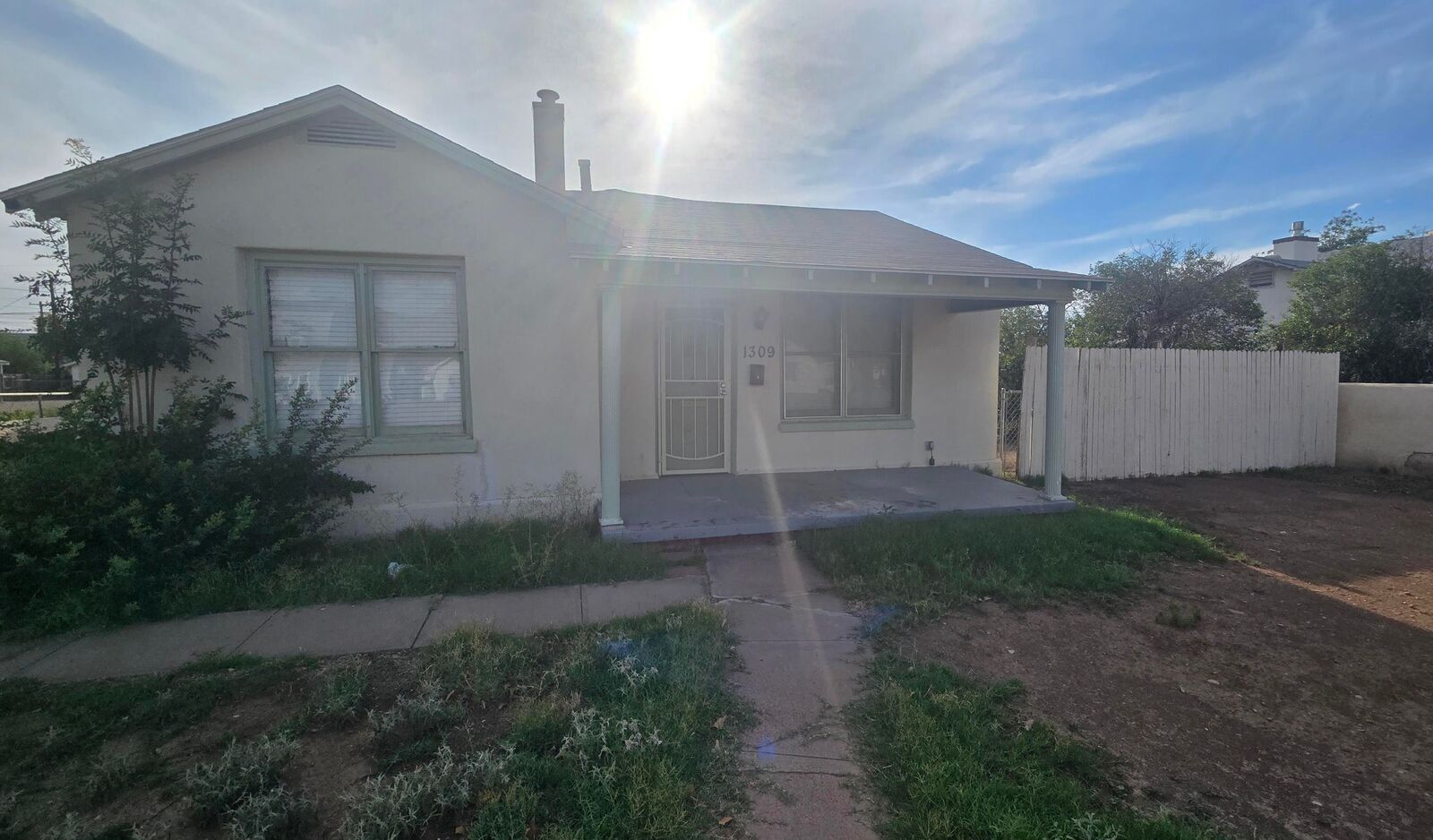 Property Photo:  1309 Indiana Ave  NM 88310 