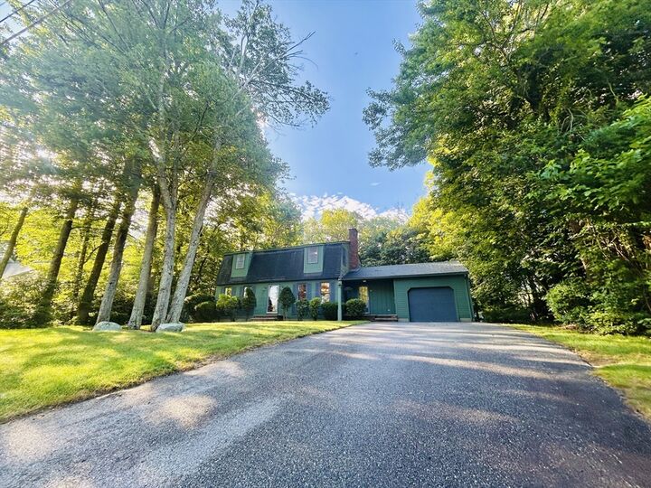 Property Photo:  53 Appletree Ln  MA 01520 