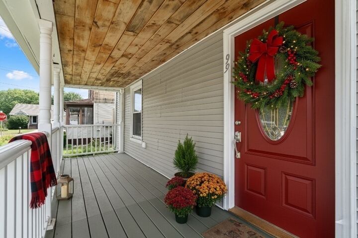 99 Woodmont St  Westfield MA 01085 photo