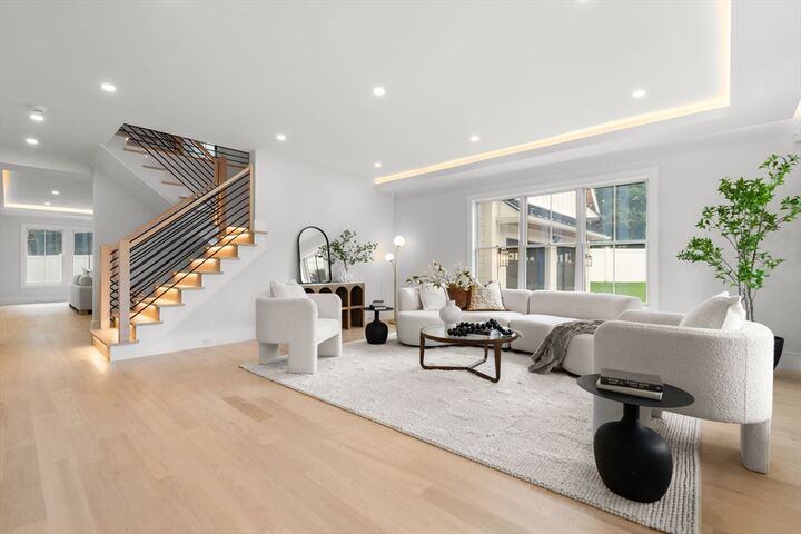 Property Photo: 208 Webster St MA 02494