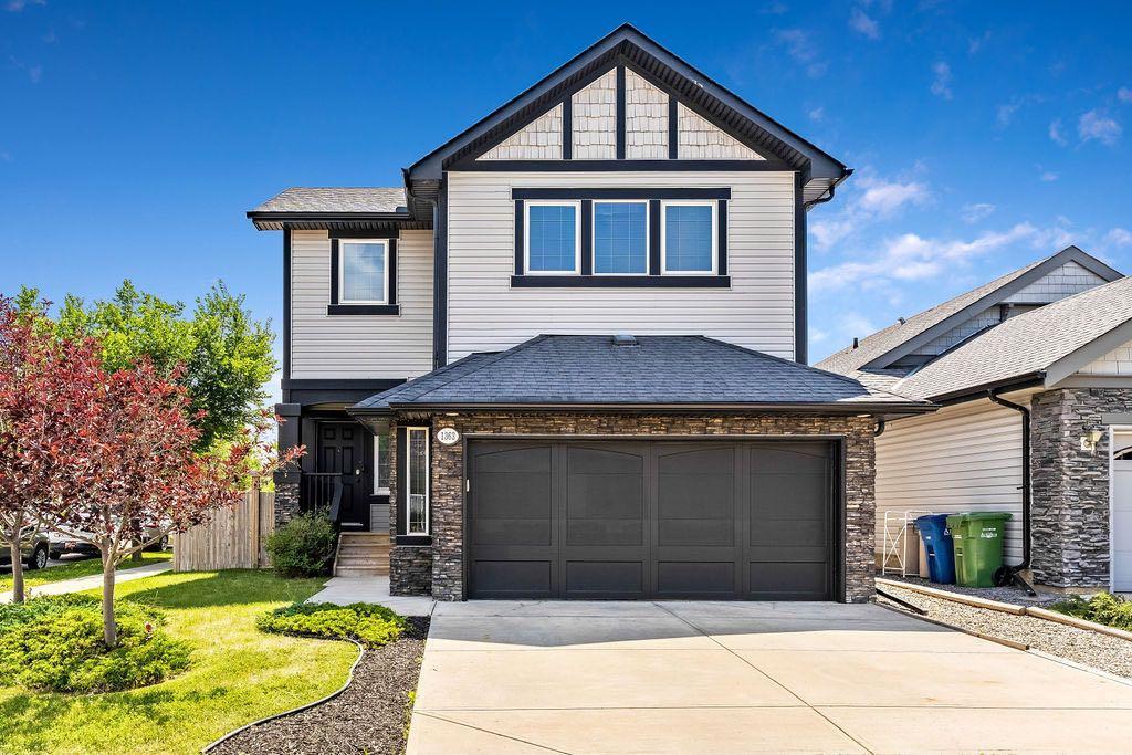 Property Photo: 1363 Kings Heights Road SE AB T4A 0E8