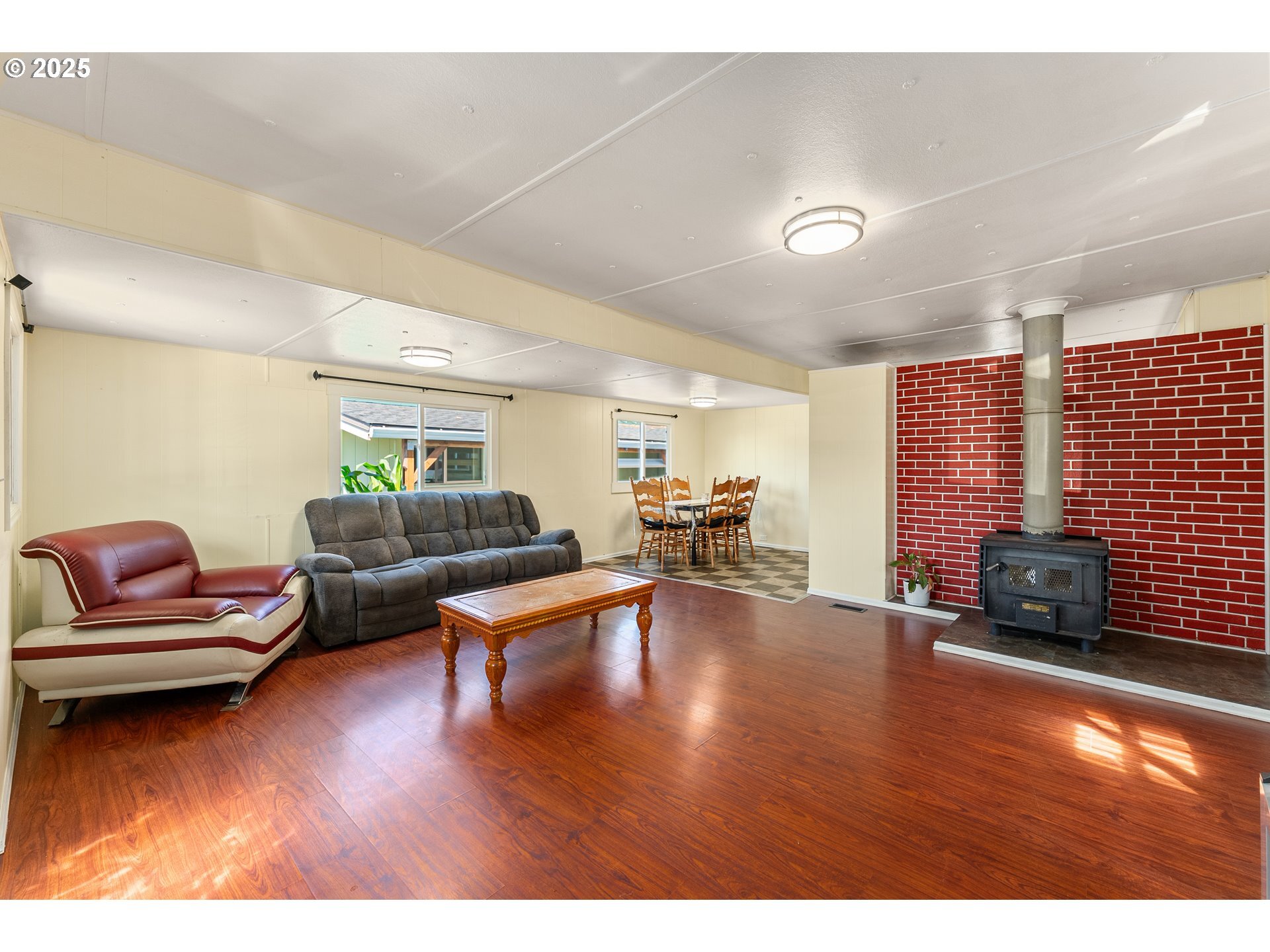 Property Photo:  8951 SE Fuller Rd 7  OR 97086 