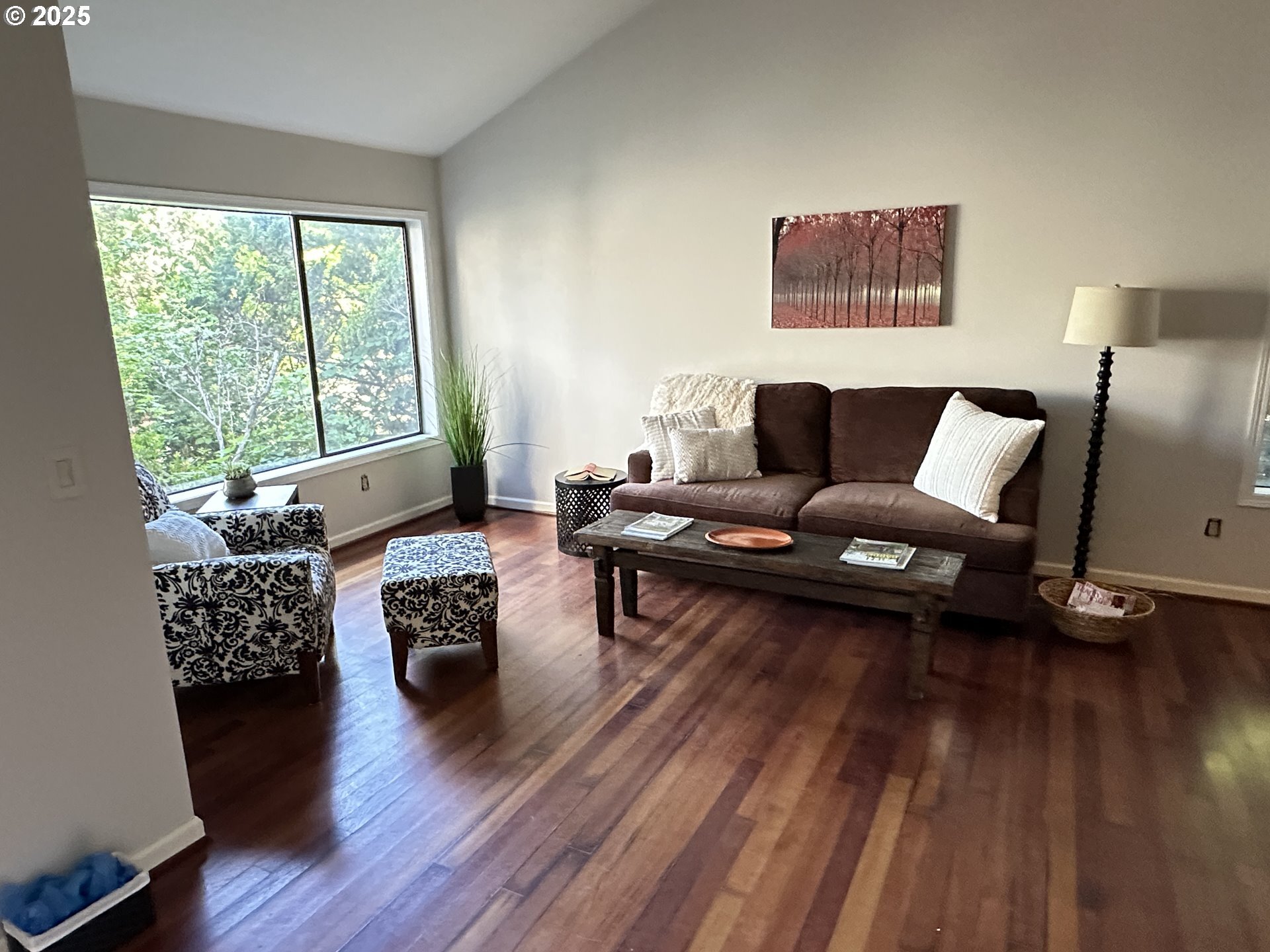 Property Photo: 11245 SW Morgen Ct OR 97223