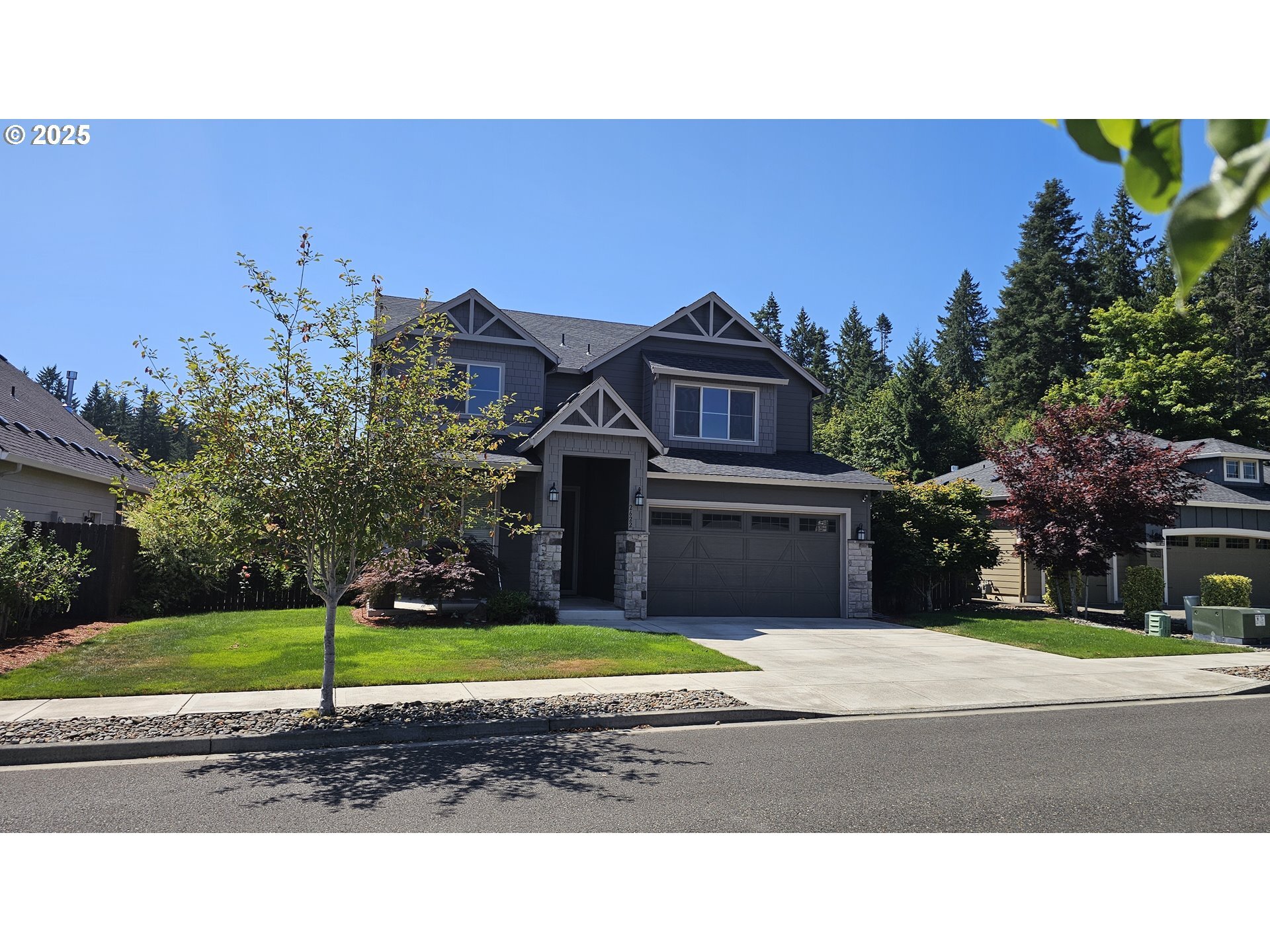 Property Photo: 2622 NE 8th Ave WA 98604