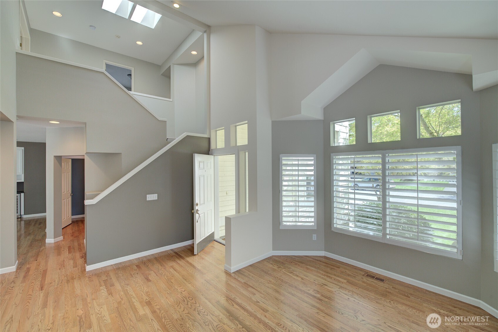 Property Photo: 4259 257th Place SE WA 98029