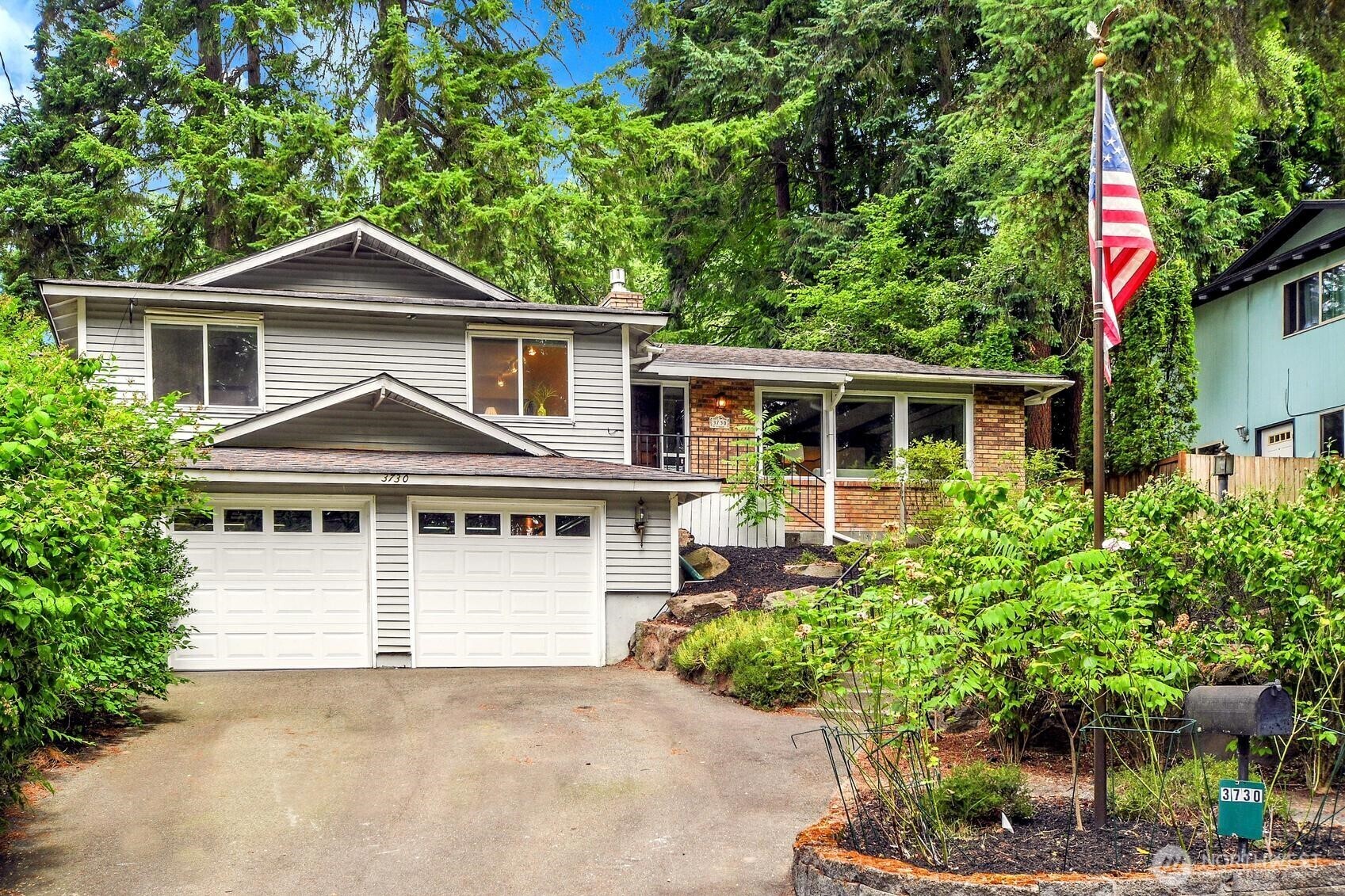 Property Photo: 3730 NE 194th Street WA 98155