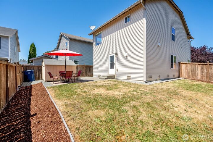 Property Photo:  10406  26th Place SE  WA 98258 