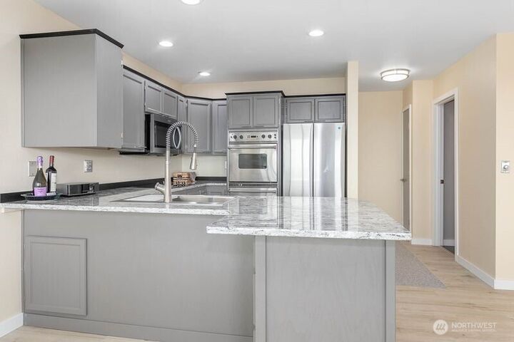 Property Photo: 1061 Peace Portal Drive 6 WA 98230