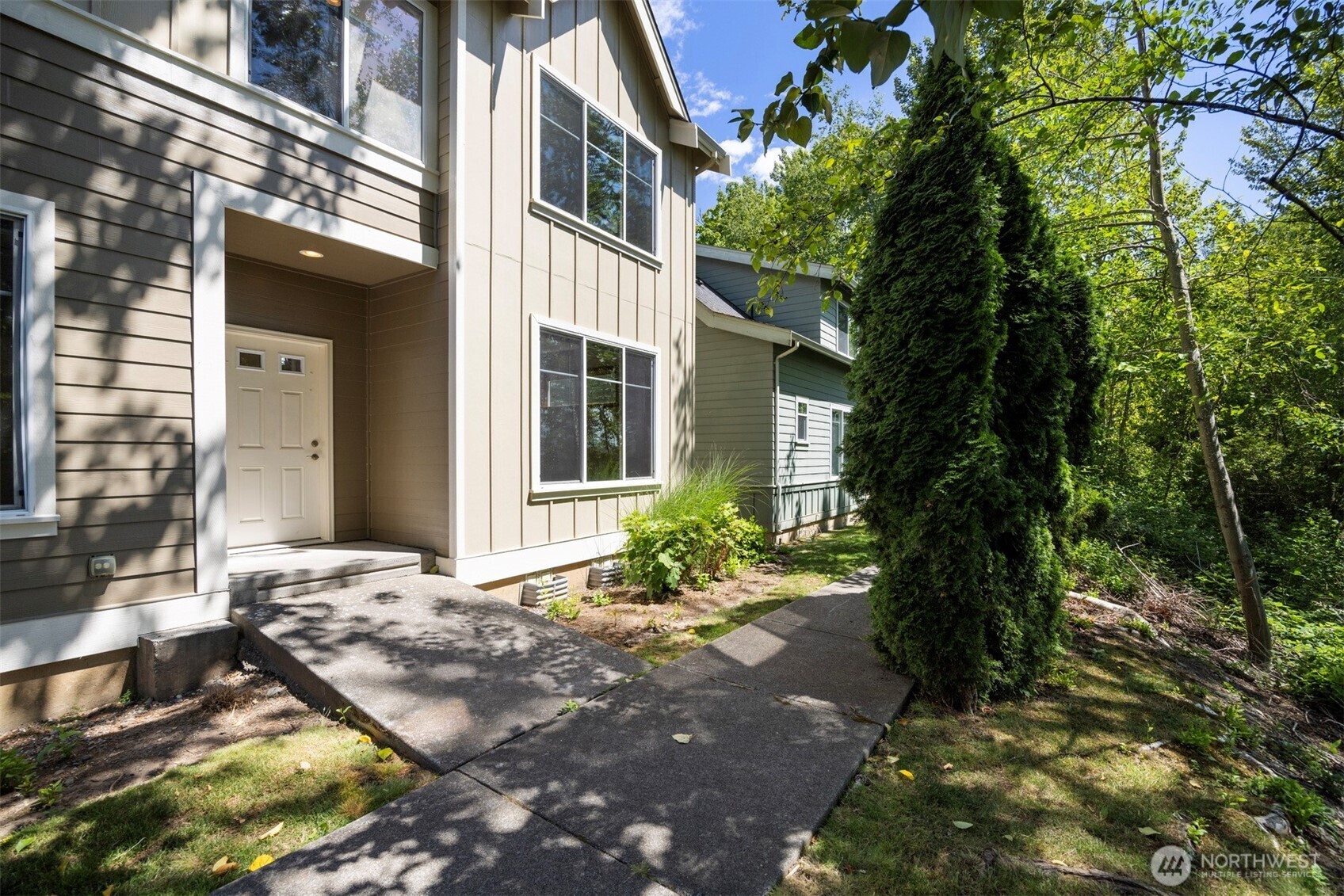 Property Photo: 6214 Malloy Avenue WA 98248
