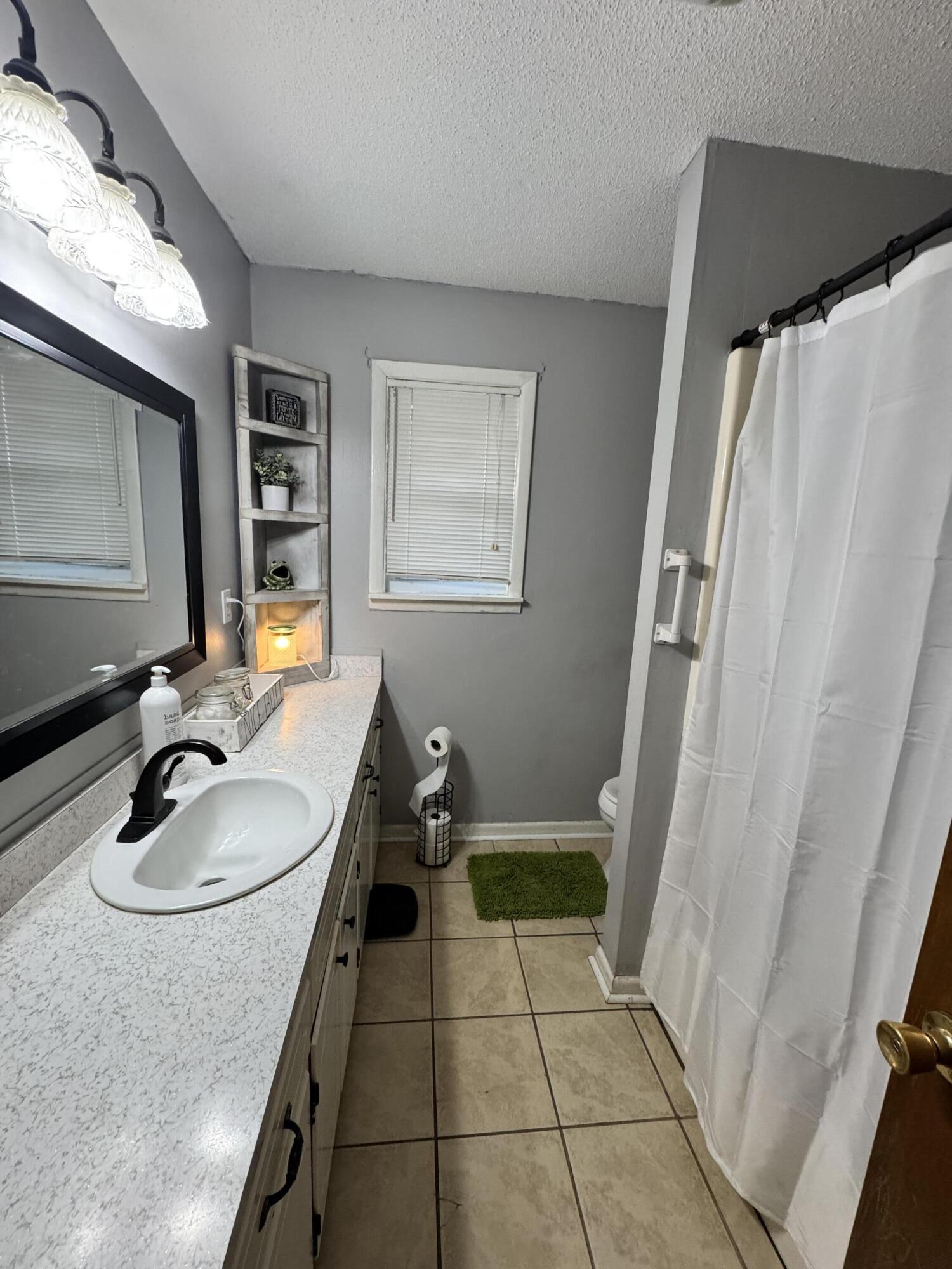 Property Photo: 160 Gilliland Drive SE TN 37323