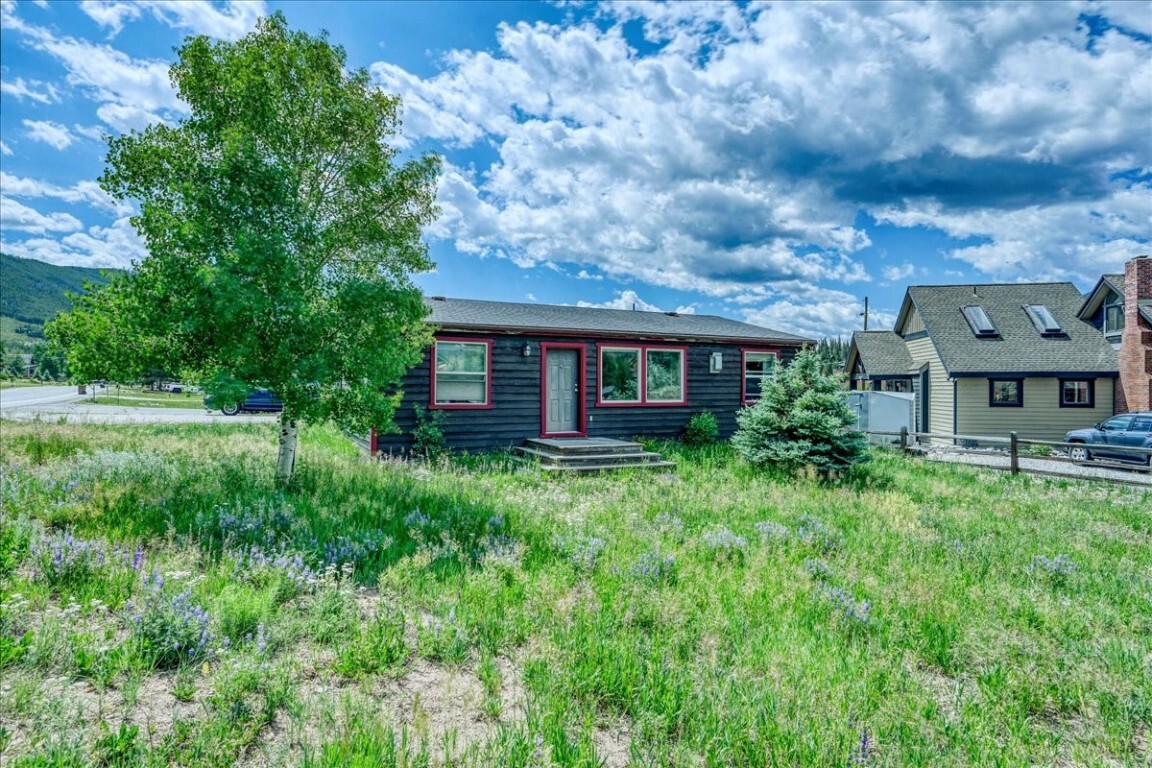 Property Photo: 631 Summit Drive CO 80435