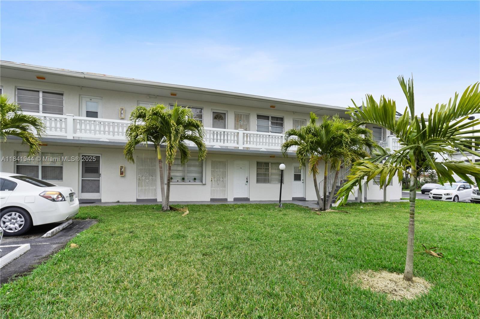 Property Photo: 165 NE 203rd Ter C20 FL 33179