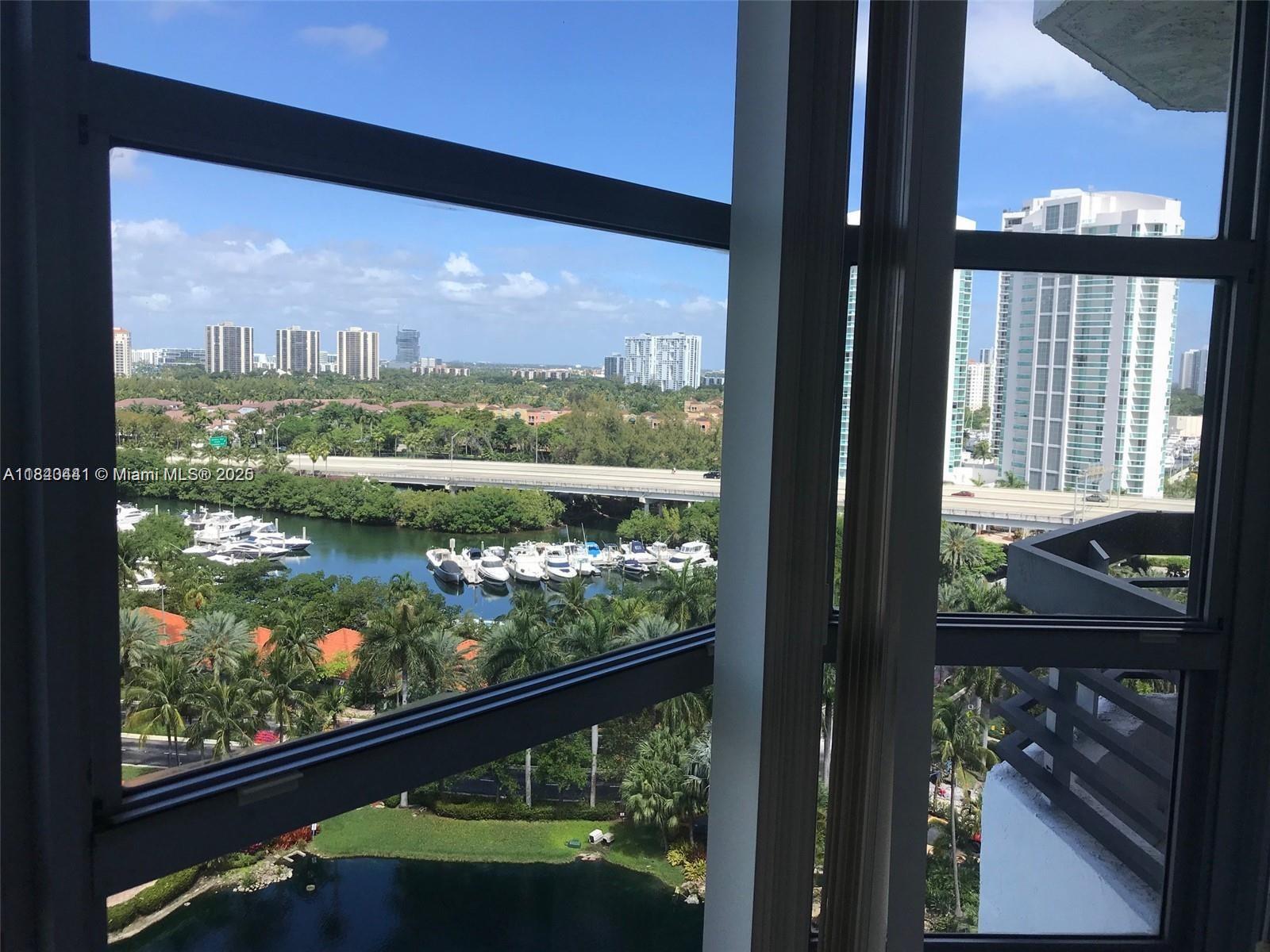 Property Photo: 19101 NE 36th Ct 1506 FL 33180