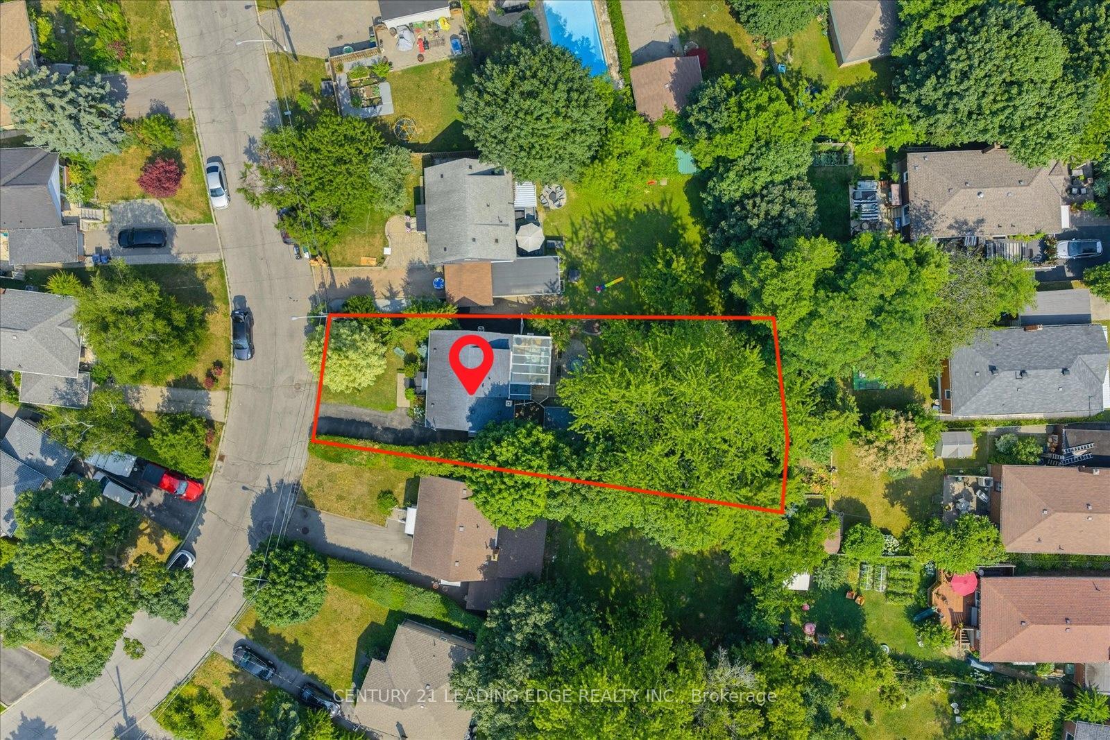 3 Latham Avenue  Toronto ON M1N 1M7 photo