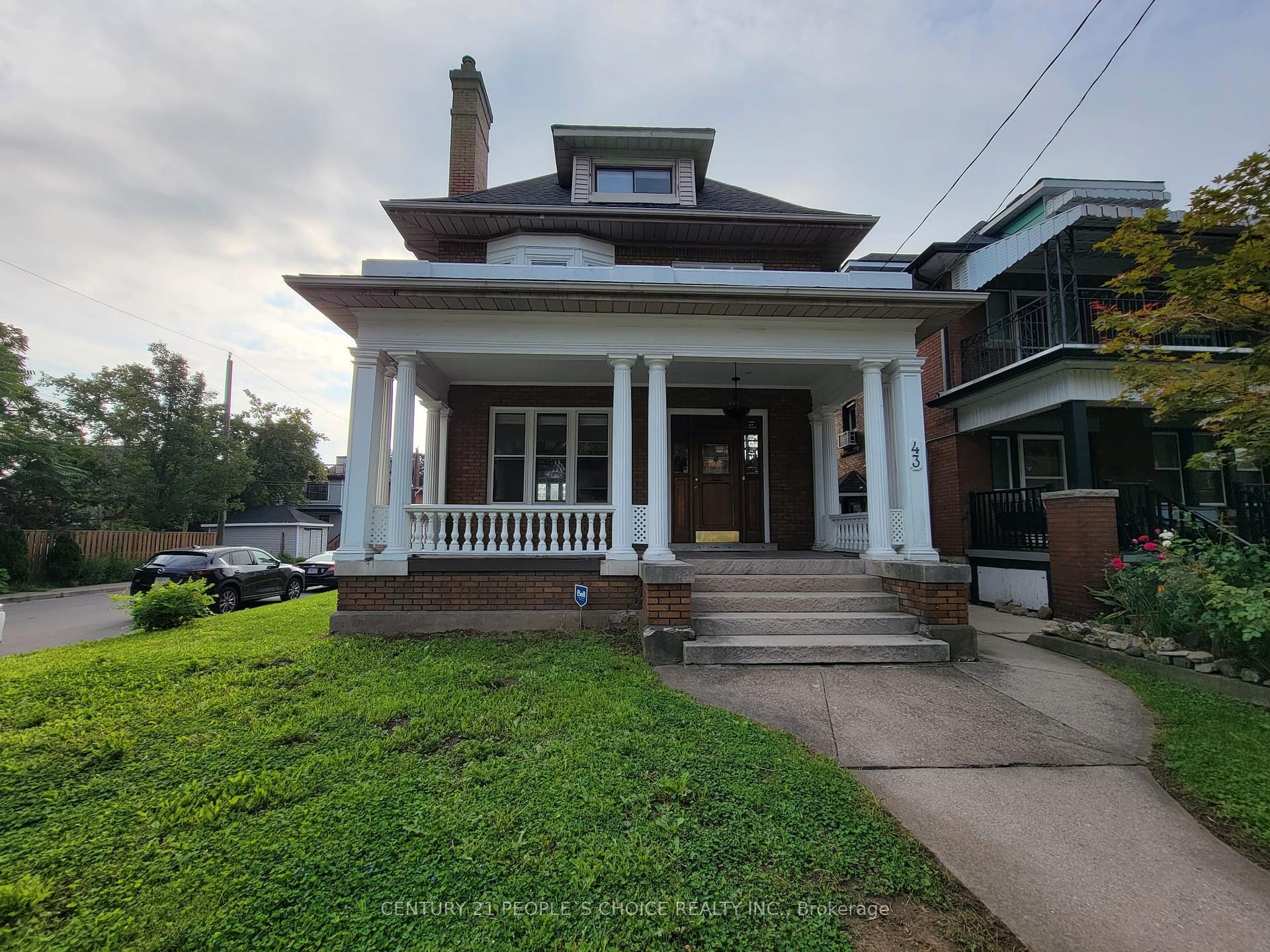 Property Photo:  43 Barnesdale Avenue S  ON L8M 2V3 