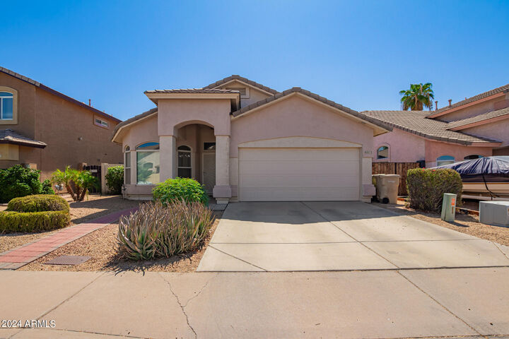 Property Photo: 6215 W Navajo Drive AZ 85302