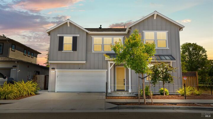 Property Photo: 1421 Oak Circle CA 94928