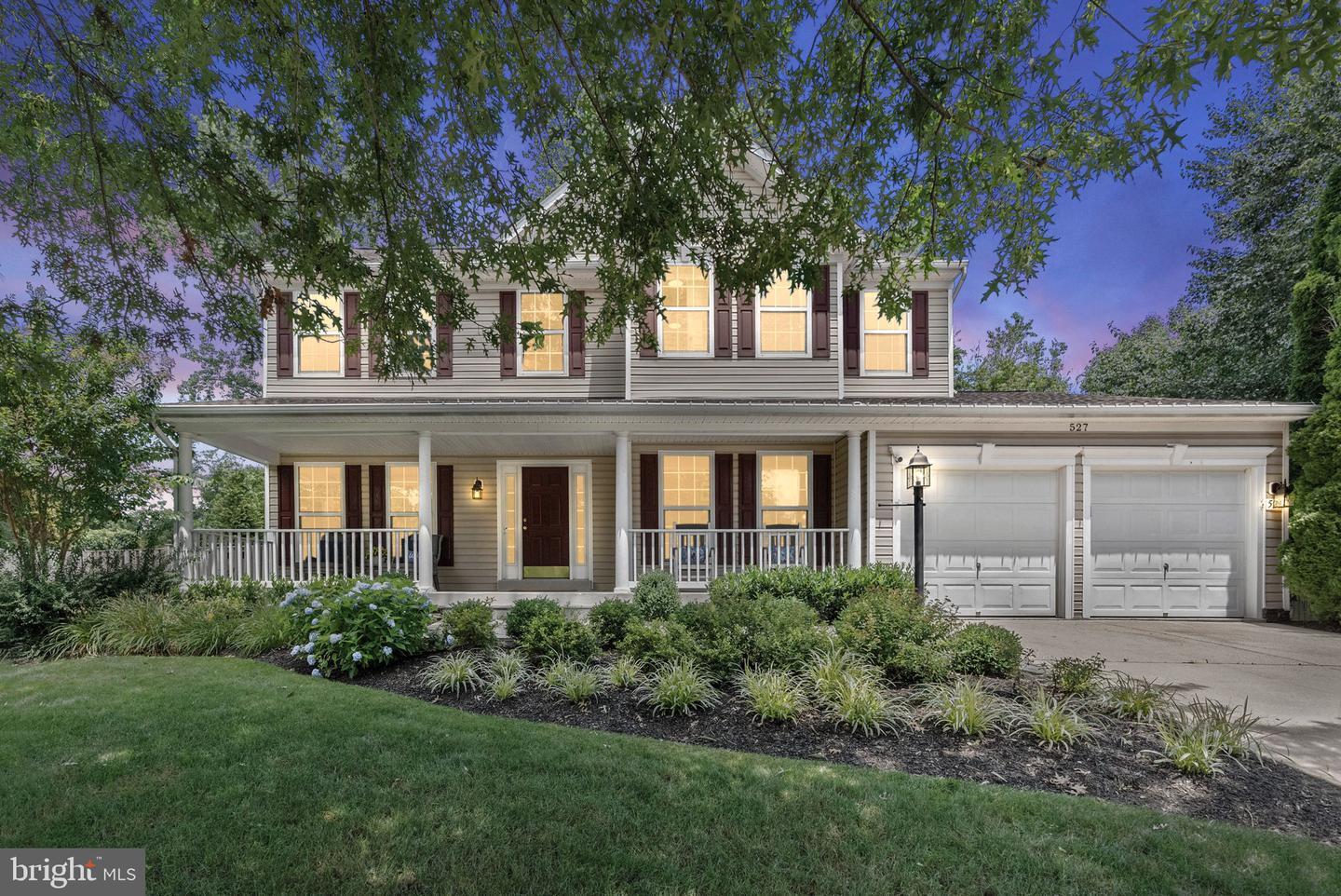 Property Photo: 527 Rugby Court VA 20132