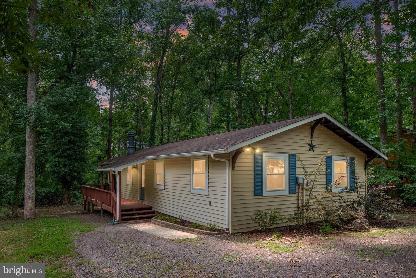 Property Photo: 106 Monroe Street VA 22508