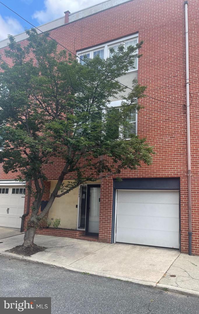 Property Photo: 2045 North Street PA 19130