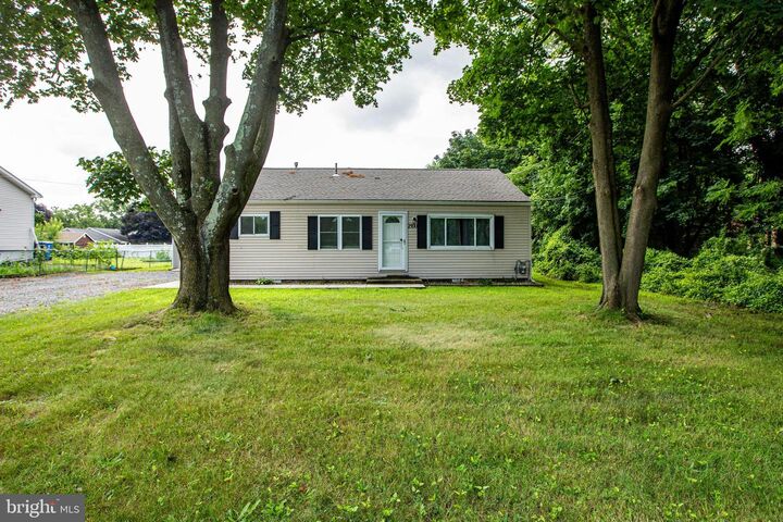 2100 Old York Road  Burlington NJ 08016 photo
