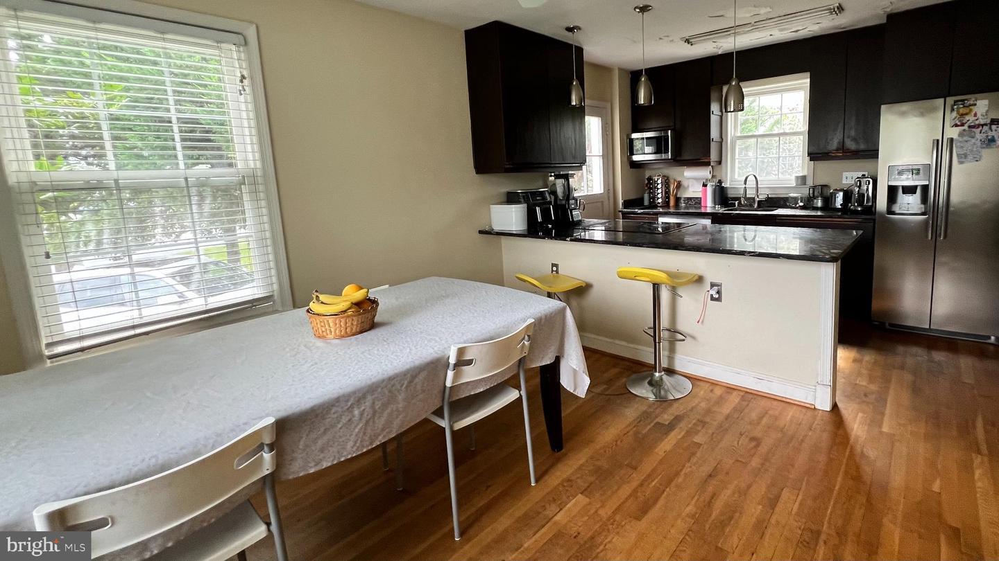 Property Photo:  5601 Wyngate Drive  MD 20817 