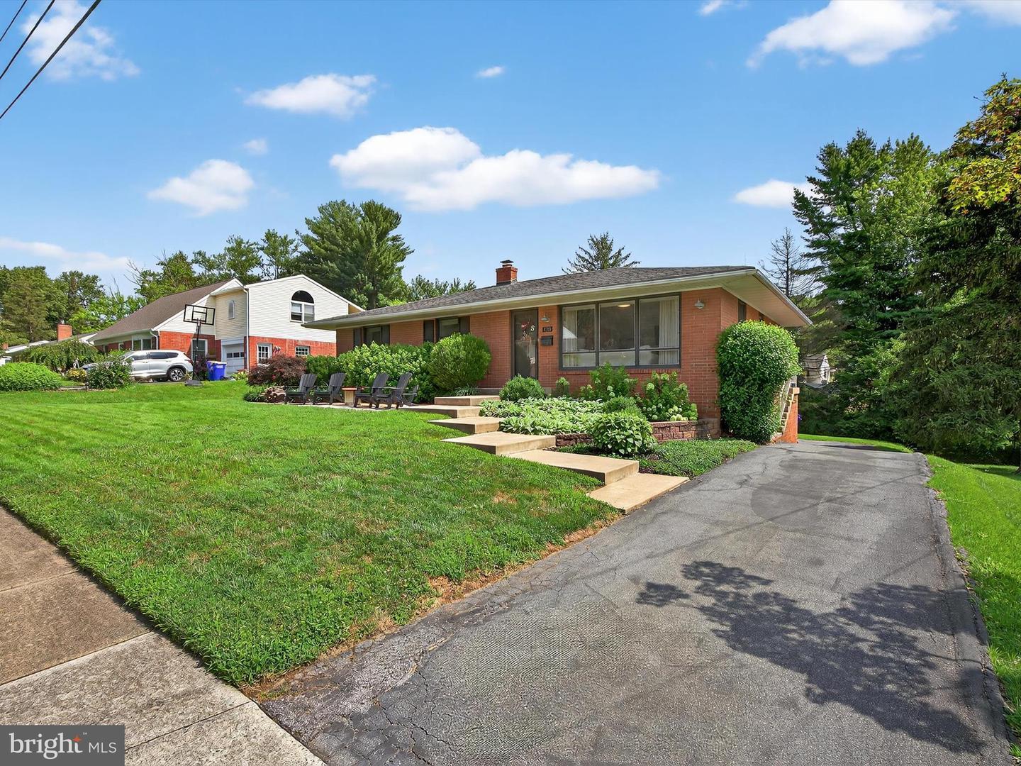 Property Photo: 410 Spring Drive PA 17551