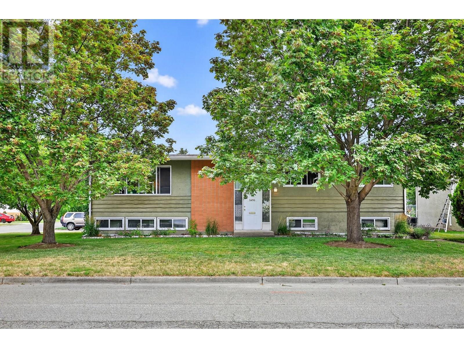 Photo de la propriété: 1498 Lombardy Square BC V1Y 3S7