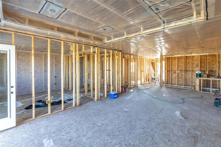 Property Photo:  395 Normandeau Avenue  MB R5H 0C7 